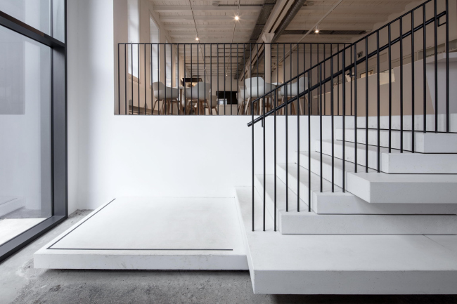 ����� ������������� � Thomas Bruns, Berlin