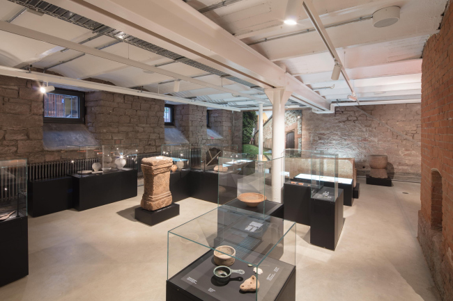 ����� ������������� � Thomas Bruns, Berlin