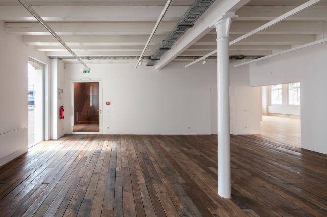 ����� ������������� � Thomas Bruns, Berlin