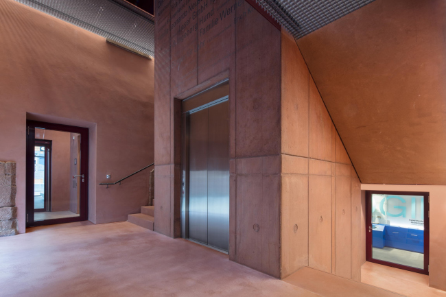 ����� ������������� � Thomas Bruns, Berlin