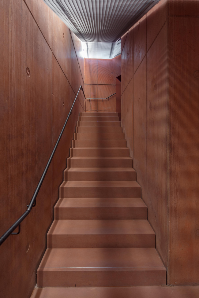 ����� ������������� � Thomas Bruns, Berlin