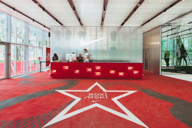 ���������� ����� Nike � �� �������� + �� �������. ���������� ������������� �� ��������