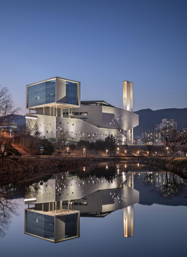 ������������ ����� Bujeon Glocal Vision Center � B.G.V.C. � Joonhwan Yoon