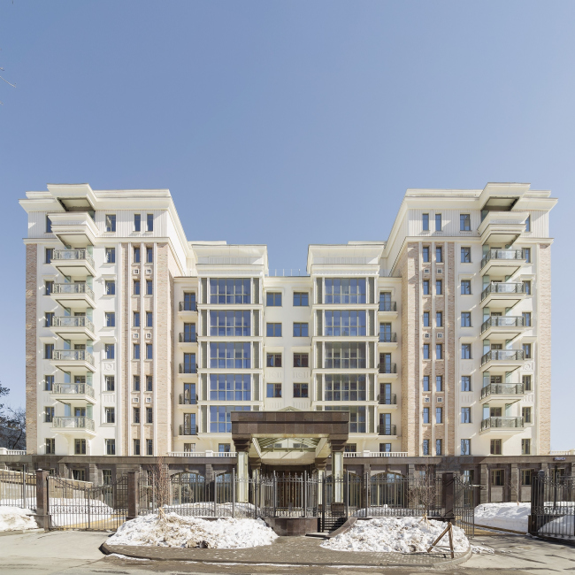 The high-end residential complex “Aristocrat”