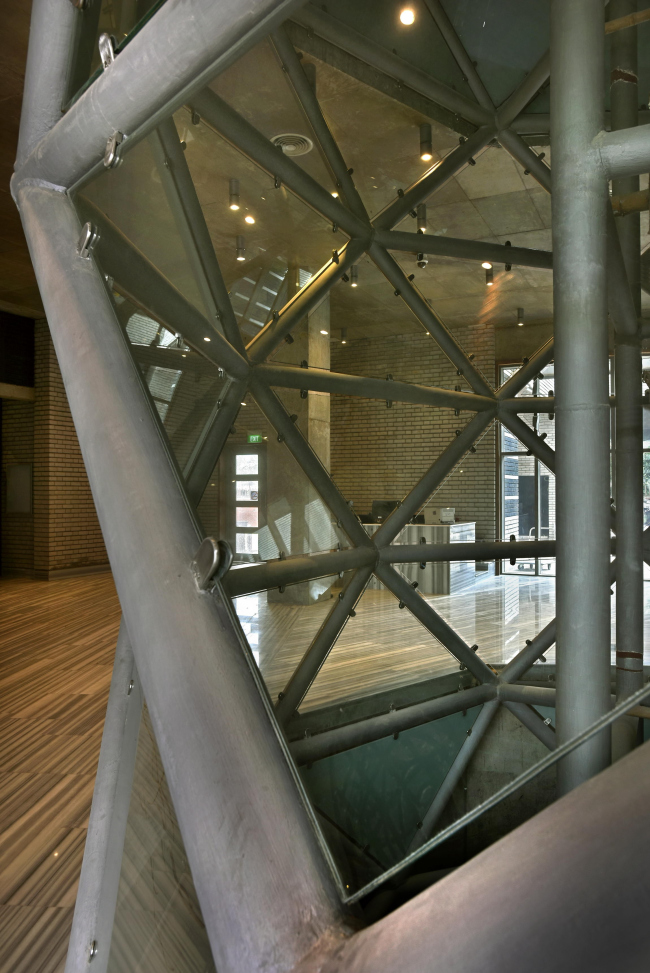 ���������� �������� � ������� � ��������� � Amit Pasricha