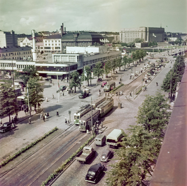 ����� Amos Rex. ������������ ���������� ����������� � JKMM