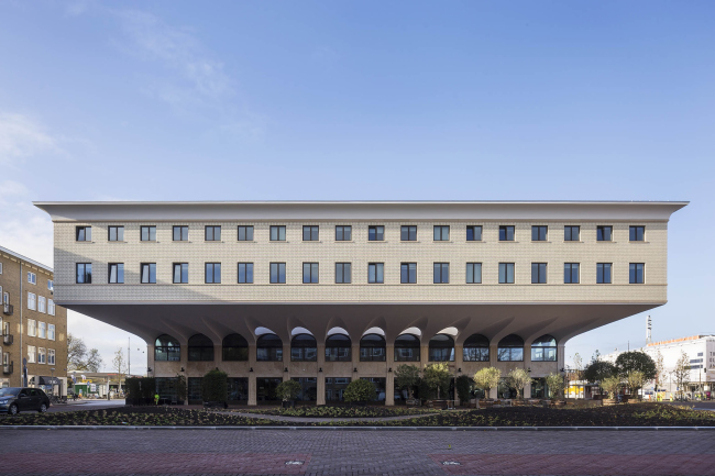 �������� Zuidblok. ���� � Luuk Kramer