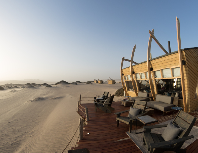 ����� Shipwreck Lodge. ���������� � Denzel Bezuidenhoudt. ������������� Nina Maritz Architects