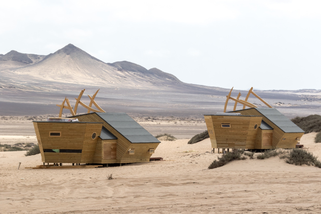 ����� Shipwreck Lodge. ���������� � Michael Turek. ������������� Nina Maritz Architects