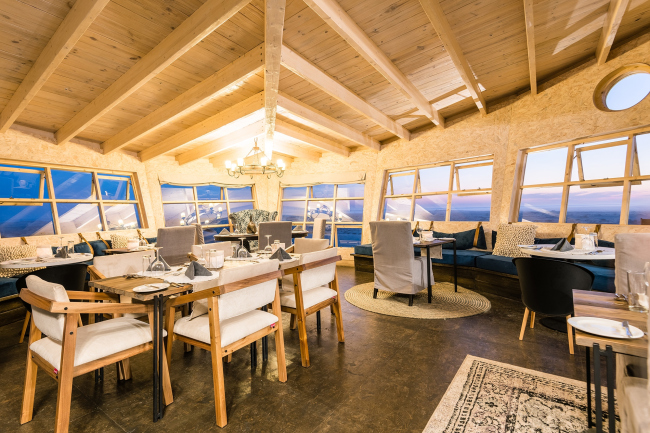 ����� Shipwreck Lodge. ���������� � Shawn van Eeden. ������������� Nina Maritz Architects