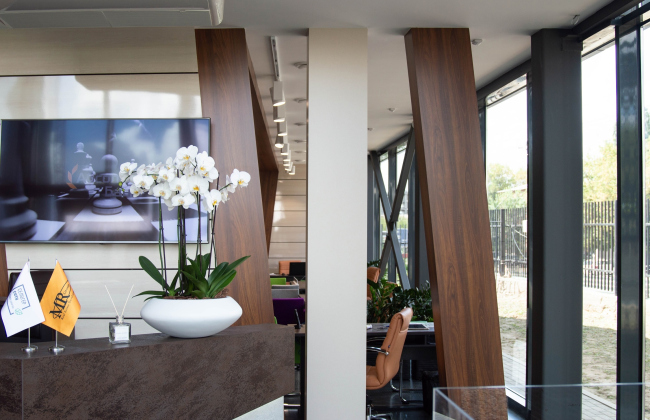 The sales office building of "Seliger City" residential complex � Architecturium