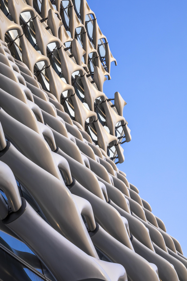 �������� Kolon One & Only Tower. ���� � Jasmine Park, ������������� Morphosis Architects