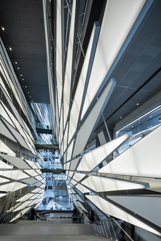 �������� Kolon One & Only Tower. ���� � Jasmine Park, ������������� Morphosis Architects