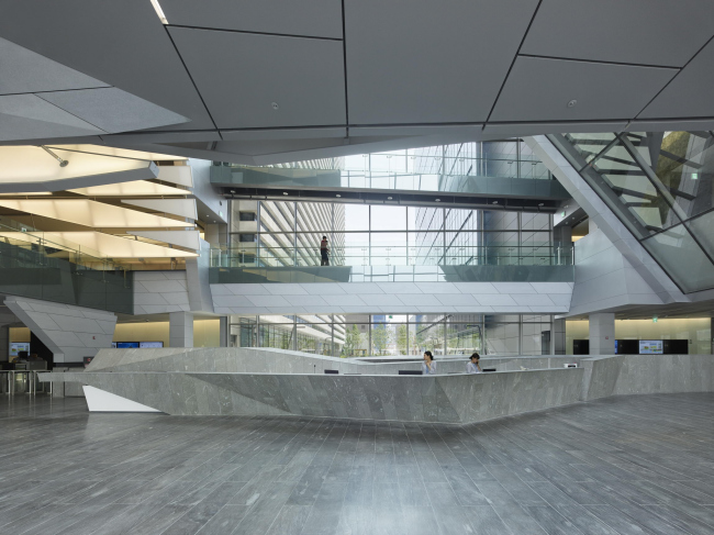 �������� Kolon One & Only Tower. ���� � Roland Halbe, ������������� Morphosis Architects