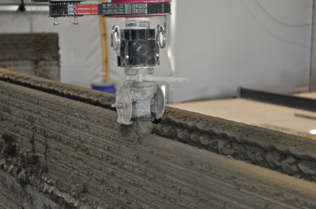 ������ Automated Construction of Expeditionary Structures. ���������� � Mike Jazdyk � ����� erdc.usace.army.mil