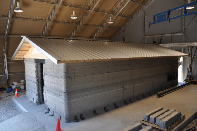 ������ Automated Construction of Expeditionary Structures. ���������� � Mike Jazdyk � ����� erdc.usace.army.mil