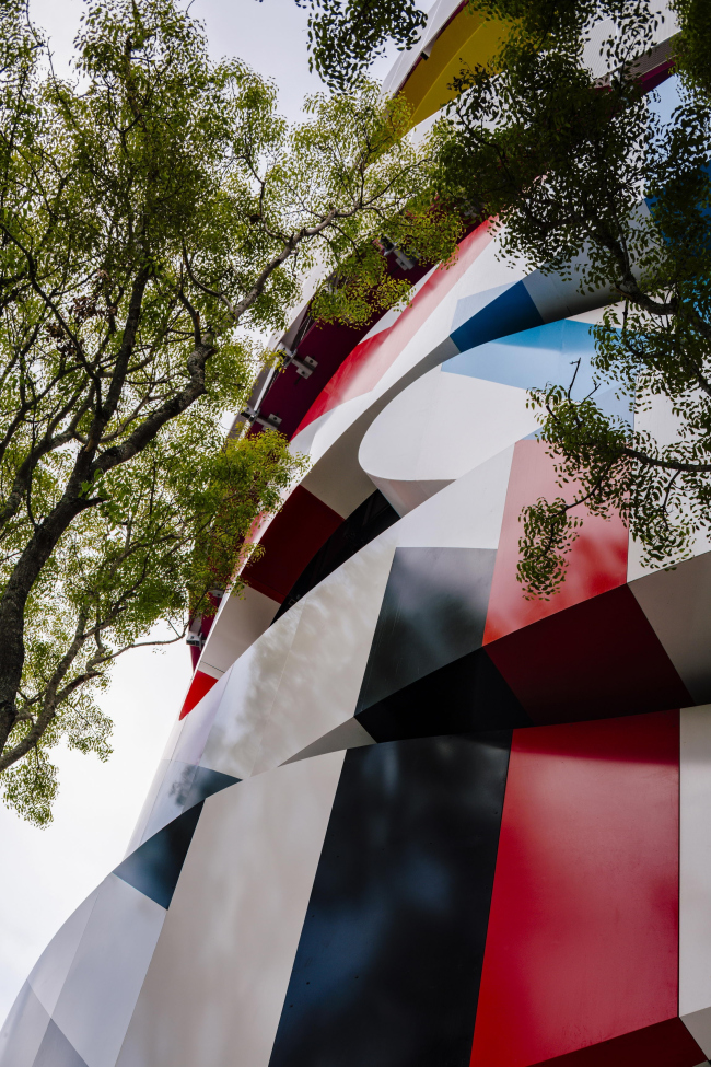 Museum Garage. ����� J. Mayer H. und Partner. ���� � Miguel de Guzmán