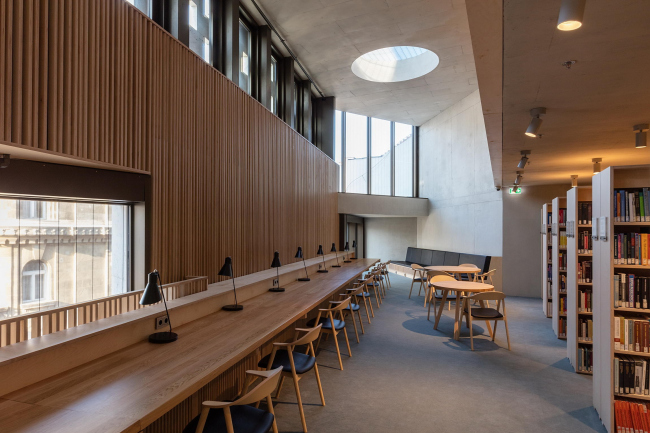 ������ ���������������������� ������������ � Tamás Bujnovszky