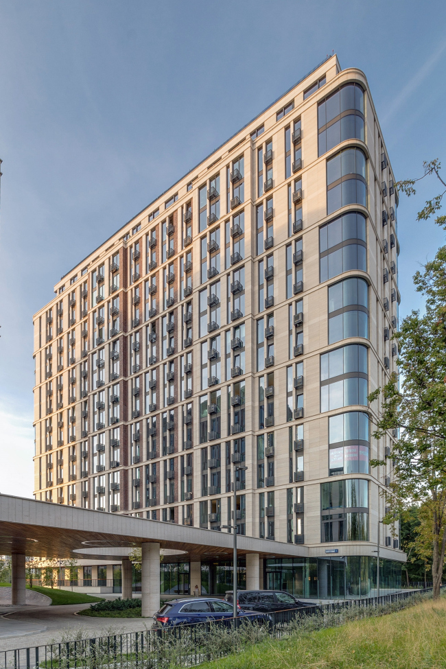 "Vorobyev Dom" residential complex. Photograph � ADM