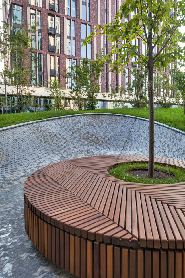 "Vorobyev Dom" residential complex. Photograph � ADM