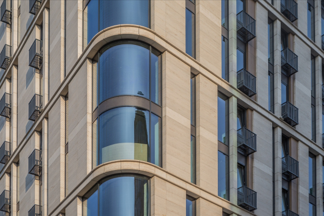 "Vorobyev Dom" residential complex. Photograph � ADM