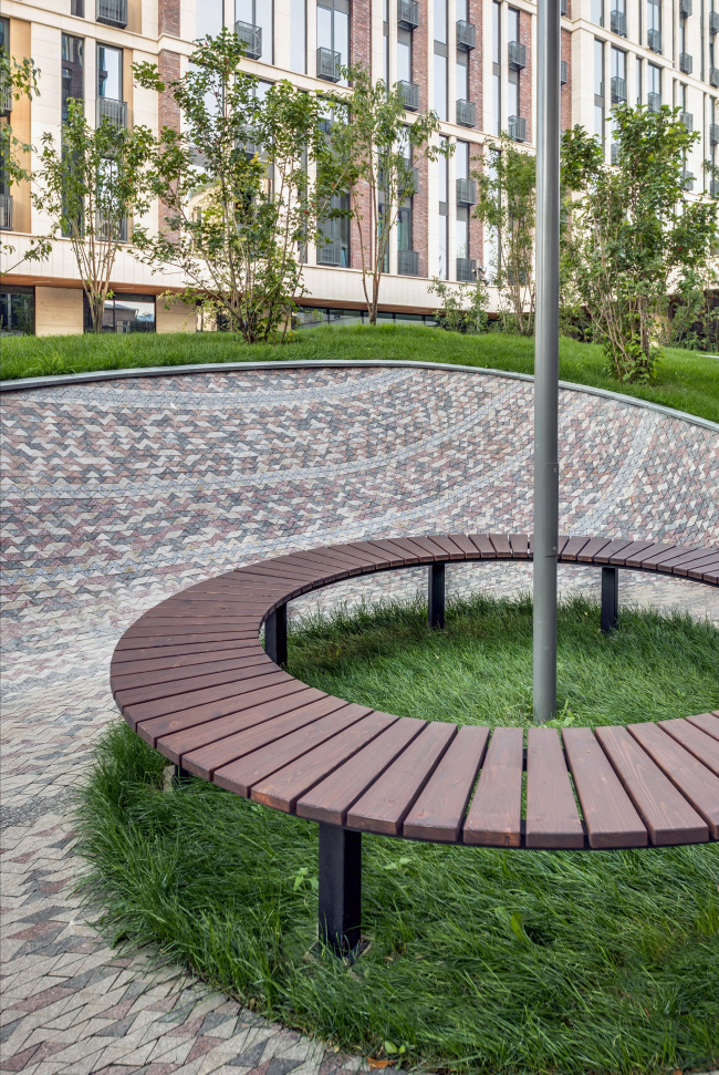 "Vorobyev Dom" residential complex. Photograph � ADM