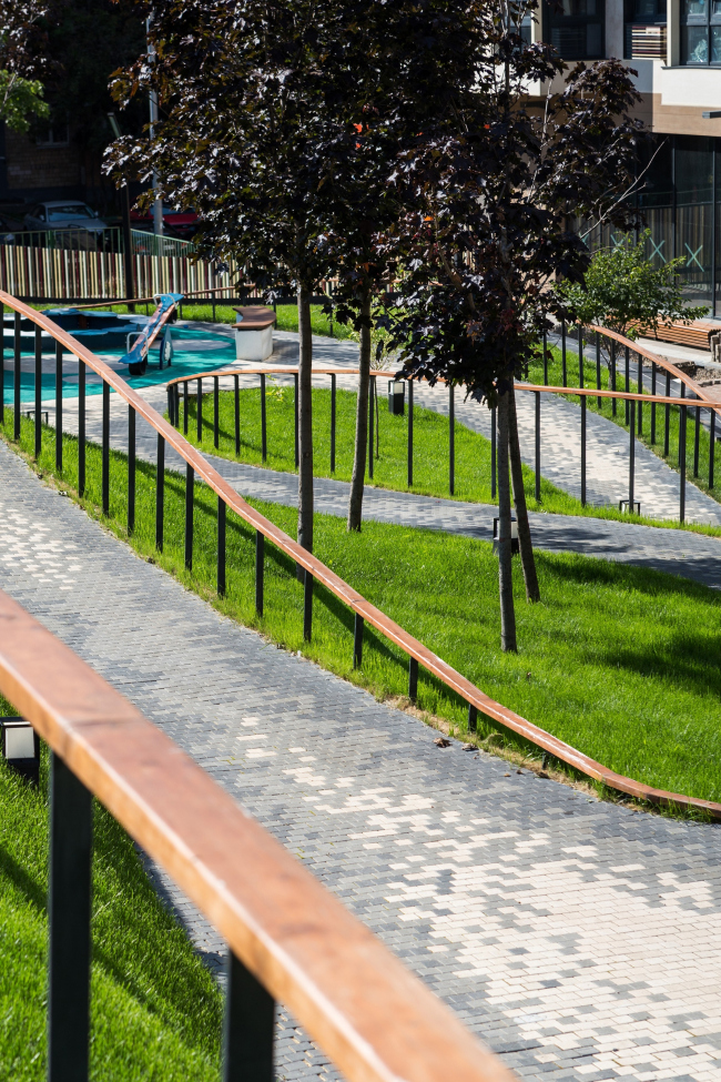 "Caramel" housing complex � ADM