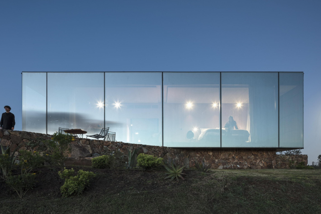  Sacromonte Shelters.   Leonardo Finotti