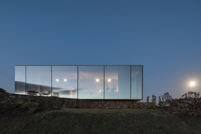  Sacromonte Shelters.   Leonardo Finotti