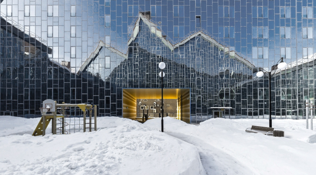ASTRA housing complex and the reconstruction of Perm's shopping arcades of the XIX century. SYNCHROTECTURE � Provided by the architects