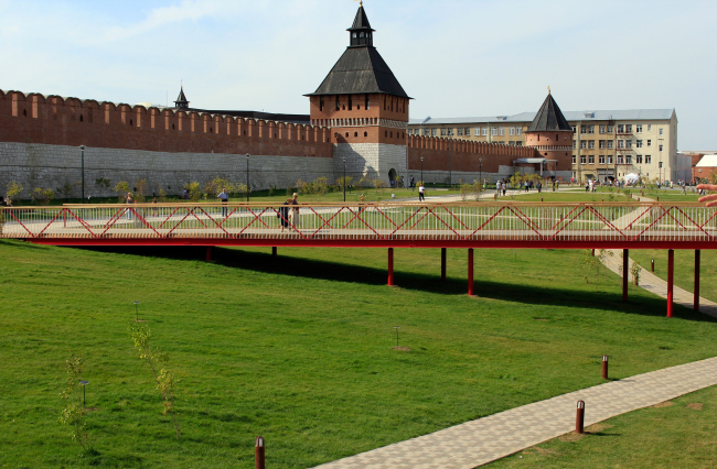 Reconstruction of the Upa River embankment, Tula. 2017-2018 � WOWHAUS, Photograph: Julia Tarabarina, Archi.ru