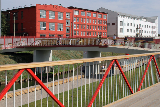 Reconstruction of the Upa River embankment, Tula. 2017-2018  WOWHAUS, Photograph: Julia Tarabarina, Archi.ru