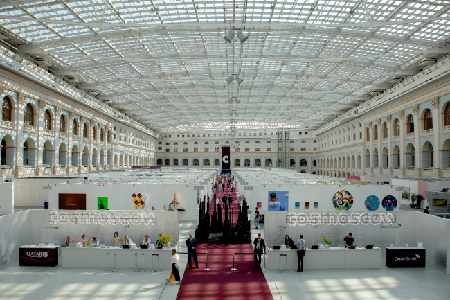 The exhibition "Cosmoscow-2018", exposition design by Natalia Zaichenko. Photograph � Alexander Kovalchuk
