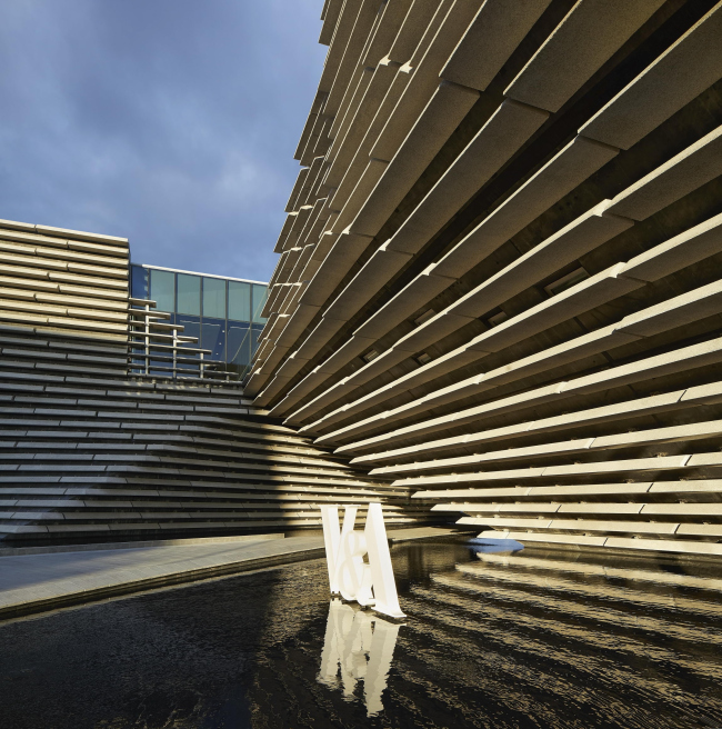 Kengo Kuma Associates.        