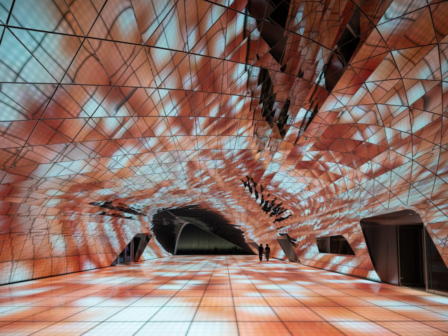 ���������-��������������� ����� The Imprint � ��������� Paradise City � Ossip van Duivenbode