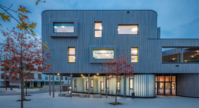 ������� ����� �Maison relais OP HUDELEN�. 
��������, ����������. 
Alleva Enzio Architectes & Associes S.AR.L