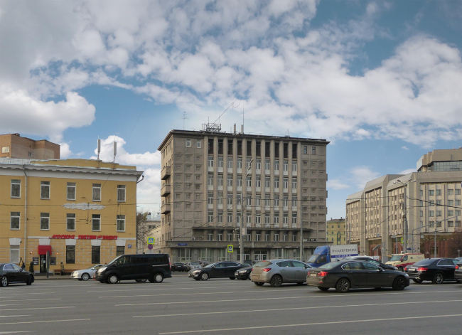 Реконструкция здания на Зубовской площади