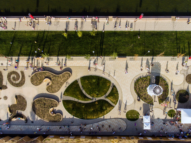 Reconstruction of the Upa River embankment, Tula. 2017-2018  WOWHAUS, Photograph  Oleg Leonov, Overhaul Department of Moscow