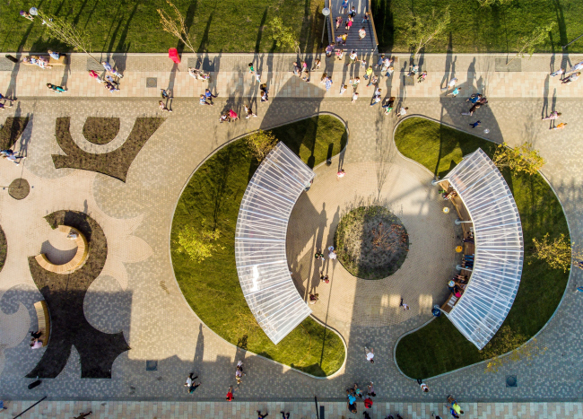 Reconstruction of the Upa River embankment, Tula. 2017-2018  WOWHAUS, Photograph  Oleg Leonov, Overhaul Department of Moscow