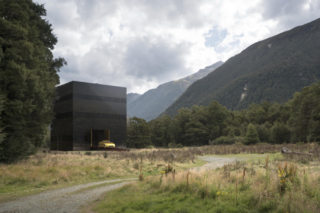 ������� ����� � ��� ��� ������������� ���������. ����������� � Aron Lorincz Ateliers