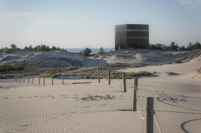 ������� ����� � ��� ��� ������������� ���������. ����������� � Aron Lorincz Ateliers