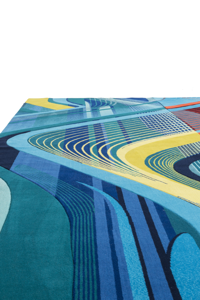 ��������� RE/Form (Striation). ����������� ������������� Zaha Hadid Design