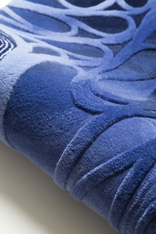 ��������� RE/Form (Ribbons). ����������� ������������� Zaha Hadid Design