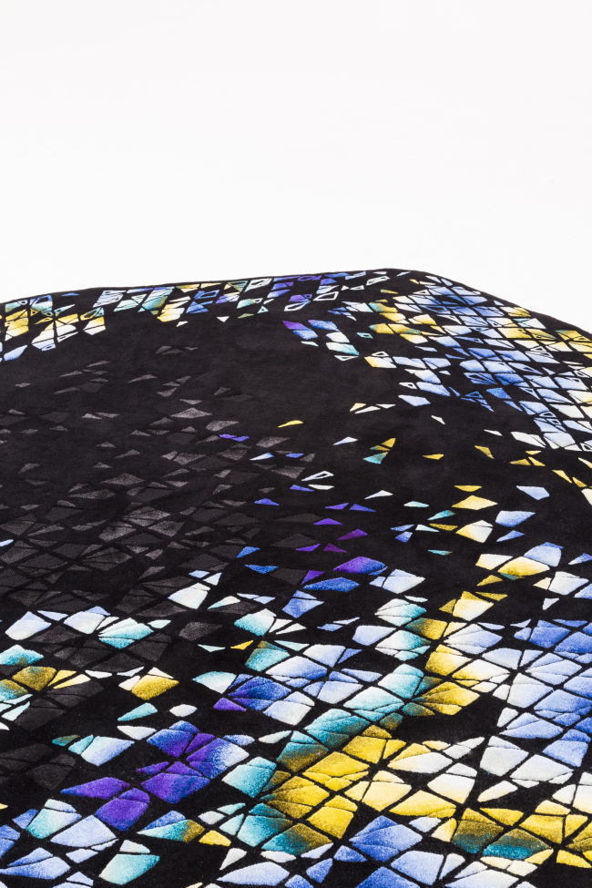 ��������� RE/Form (Cellular). ����������� ������������� Zaha Hadid Design