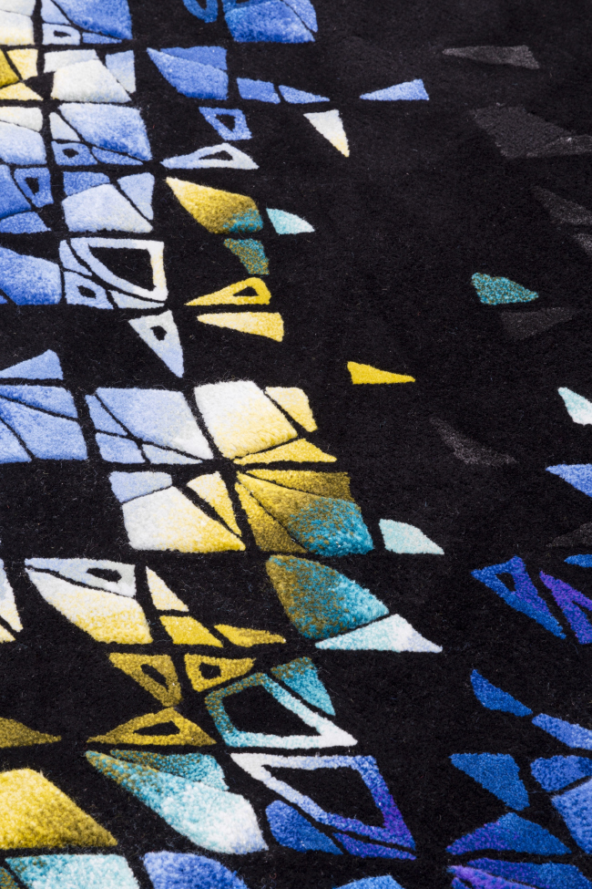 ��������� RE/Form (Cellular). ����������� ������������� Zaha Hadid Design