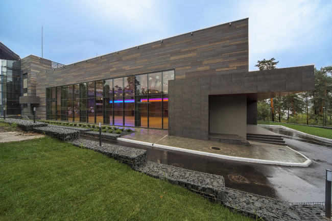 ��� ������ �����������, �������� ��������� �������. ������: �������������� ���� �������.
��������� ���������: ������� ������ (���), �������� �������, ������ ��������, ����� ������, ��������� ������� (���)
��������������, ����������- 2011-2017
����� ������� � 4022 �2
���������� ������ � 1403�2
������� � ���-�������� � 1681�2
���������������-������� ������ � 939 �2. ���������� ������������� ��������� �������