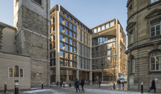 ����������� ����-�������� �������� Bloomberg � ������� � Nigel Young / Foster + Partners