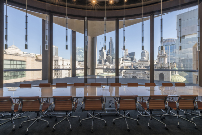 ����������� ����-�������� �������� Bloomberg � ������� � Nigel Young / Foster + Partners