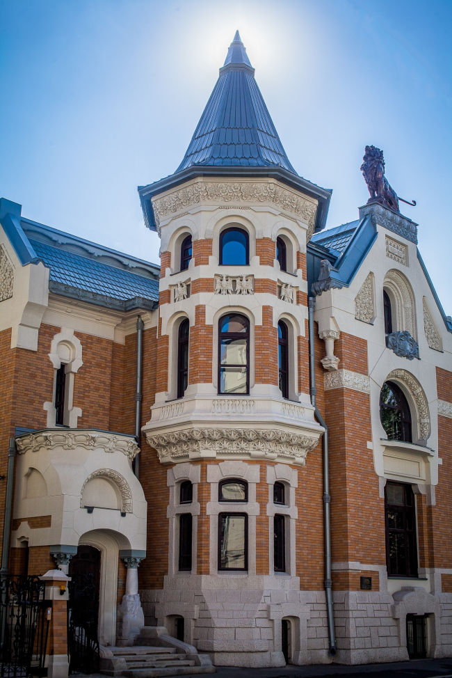 ������� ���� ��������� �� ���������. ���������� ��� �������. 1900�1903. ���� � RHEINZINK 