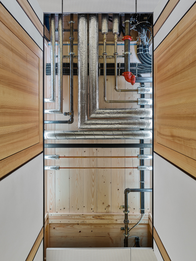 ������ UMAR. ���� � Zooey Braun, Stuttgart